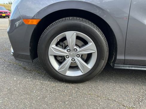 Used 2020 Honda Odyssey EX image 28