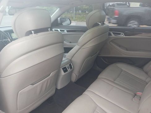 Used 2015 Hyundai Genesis 3.8 w/ Option Group 03 RWD image 20