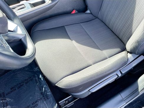 Used 2023 Nissan Sentra SV image 18