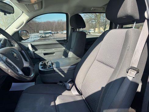 Used 2013 Chevrolet Silverado 1500 LT image 28