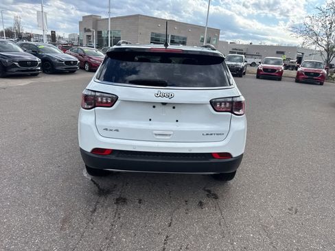 Used 2023 Jeep Compass Limited image 6