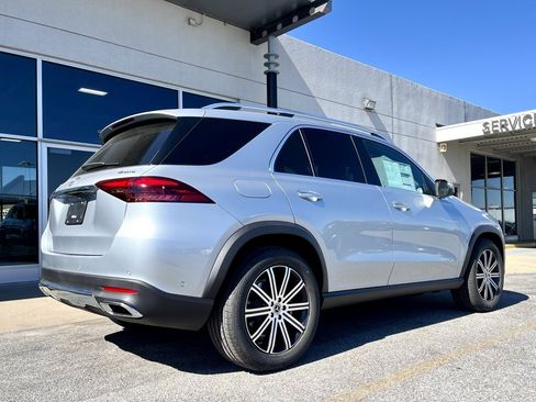 Certified 2025 Mercedes-Benz GLE 450e 4MATIC image 8