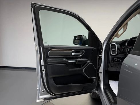 Used 2020 RAM 1500 Laramie AWD/4WD image 22