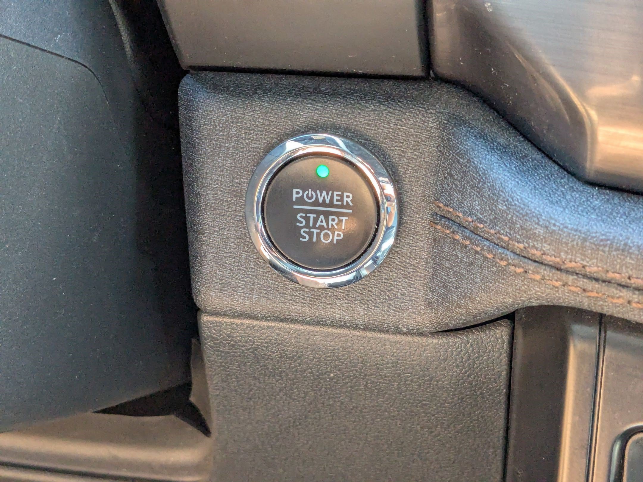 Used 2023 Ford F150 Lightning Lariat AWD/4WD image 22