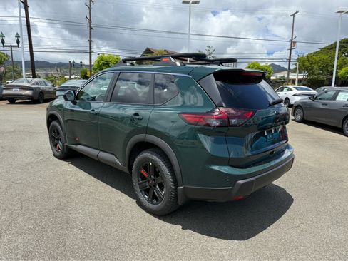 New 2026 Nissan Rogue SV AWD/4WD image 4