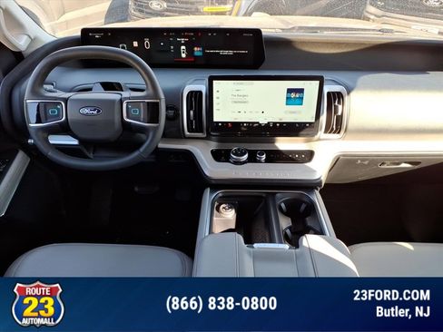 Certified 2025 Ford Expedition Max Active image 7