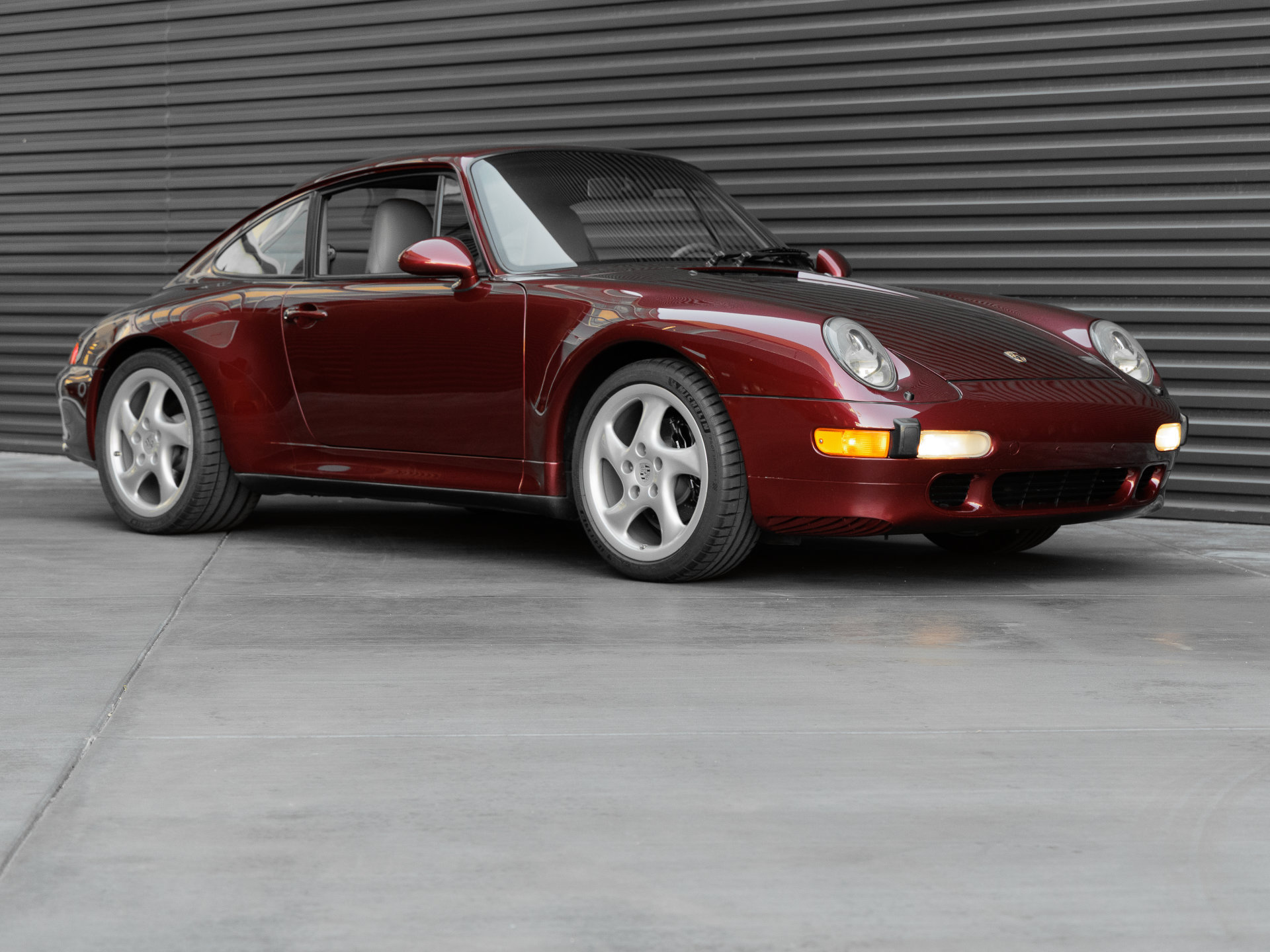 Used 1997 Porsche 911 Carrera S RWD image 9