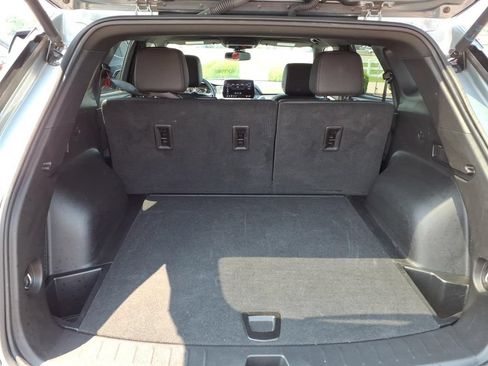 Used 2025 Chevrolet Blazer RS FWD image 23