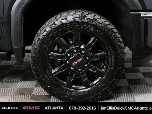 Used 2024 GMC Sierra 2500 AT4 w/ AT4 Premium Plus Package AWD/4WD image 36