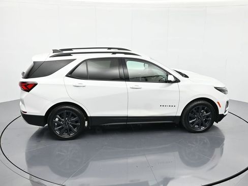 Used 2023 Chevrolet Equinox RS w/ RS Leather Package image 32