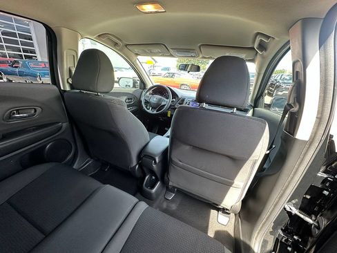 Used 2020 Honda HR-V LX image 22