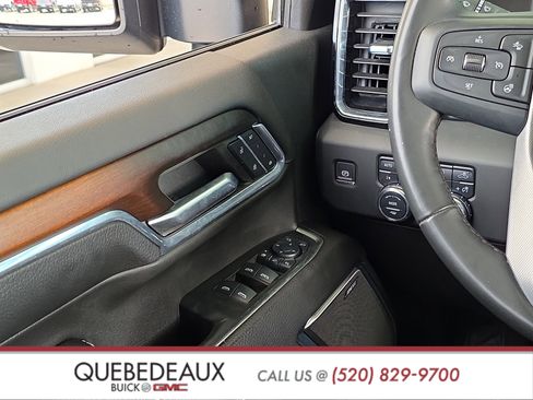Used 2024 GMC Sierra 2500 Denali w/ Denali Reserve Package AWD/4WD image 24