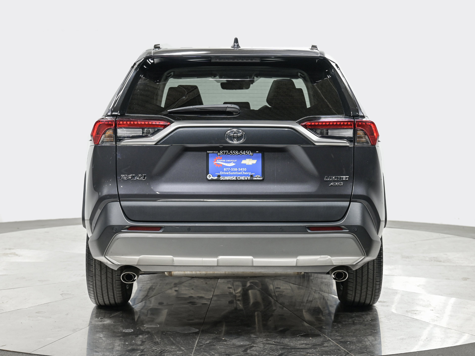 Used 2024 Toyota RAV4 Limited w/ Advanced Technology Package AWD/4WD image 4