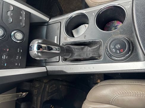 Used 2013 Ford Explorer XLT AWD/4WD image 14