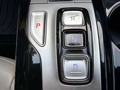 Used 2022 Hyundai Tucson Limited FWD image 32