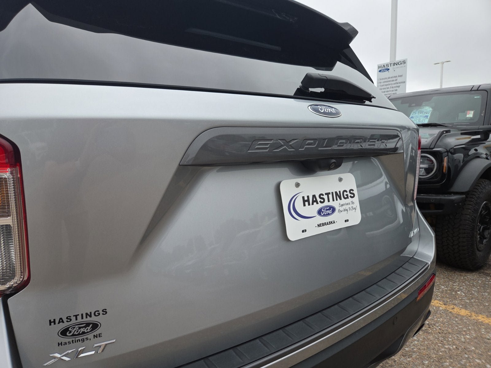 Certified 2023 Ford Explorer XLT w/ Equipment Group 202A AWD/4WD image 12