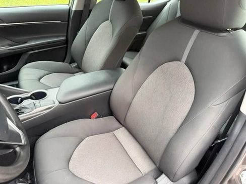 Used 2024 Toyota Camry LE FWD image 7