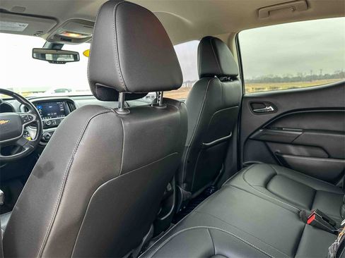 Used 2022 Chevrolet Colorado ZR2 image 17