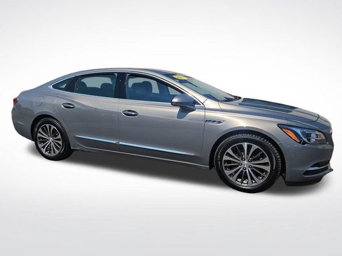 Used 2017 Buick LaCrosse Premium w/ Driver Confidence Package #2 AWD/4WD image 6