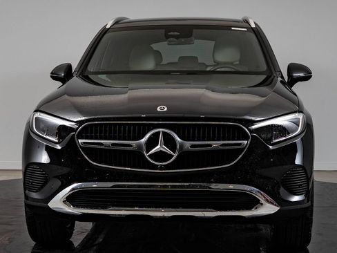 Certified 2026 Mercedes-Benz GLC 300 4MATIC image 2