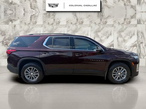 Used 2023 Chevrolet Traverse LT AWD/4WD image 7