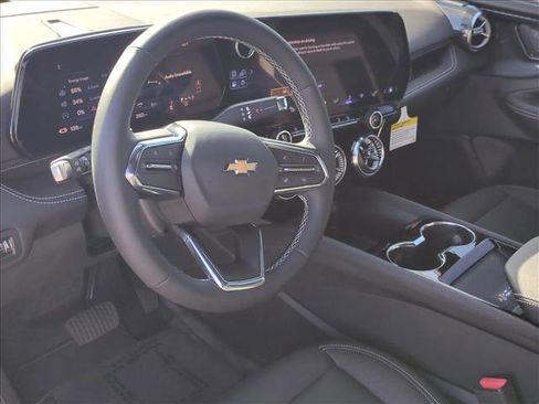 New 2025 Chevrolet Blazer EV LT AWD/4WD image 3