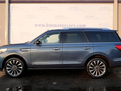 Used 2019 Lincoln Navigator Select image 8