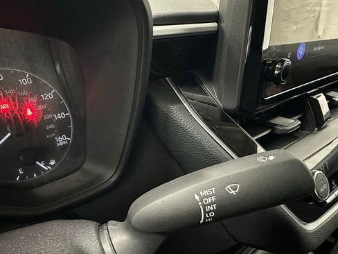 Used 2025 Toyota Corolla LE image 22
