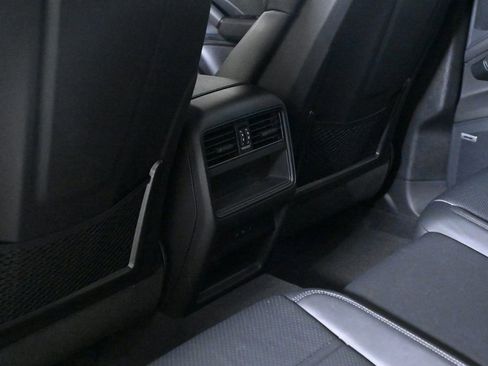 Certified 2024 Porsche Cayenne S image 20