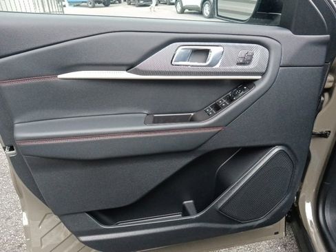 New 2026 Ford Explorer ST-Line w/ Premium Package image 11