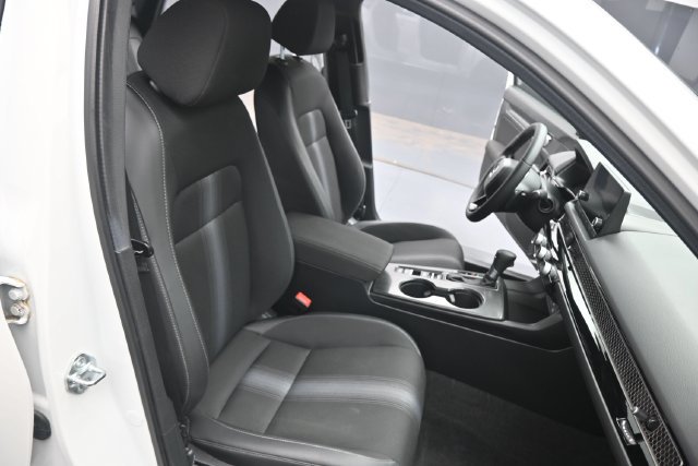 Used 2025 Honda Civic Sport image 27