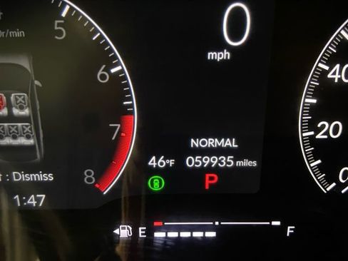 Used 2023 Honda Civic Sport image 10