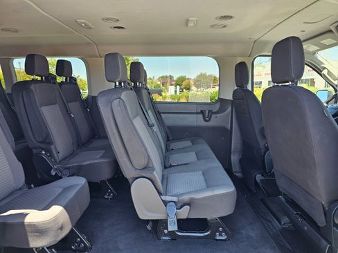 Used 2023 Ford Transit 350 XLT RWD image 19