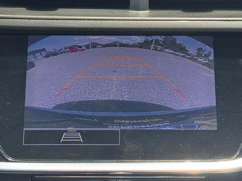 Used 2023 Buick Encore GX Select FWD image 25