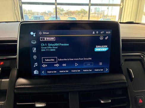 Used 2024 Chevrolet Suburban Z71 w/ Luxury Package image 20