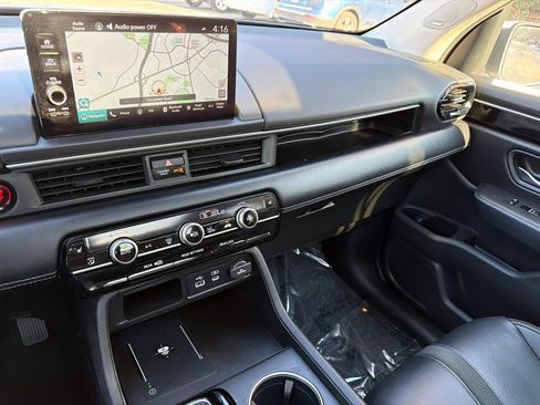 Used 2023 Honda Pilot Touring image 27