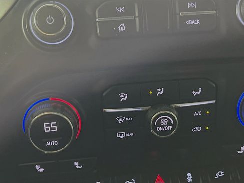 Used 2020 Chevrolet Silverado 1500 RST w/ Texas Edition image 26