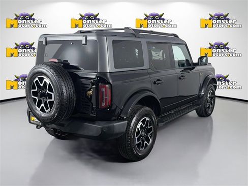 Used 2024 Ford Bronco Outer Banks image 5