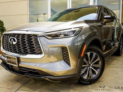 Used 2025 INFINITI QX60 Pure w/ Cargo Package
