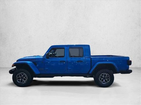 New 2026 Jeep Gladiator Rubicon w/ Steel Power Dome Hood Package AWD/4WD image 5