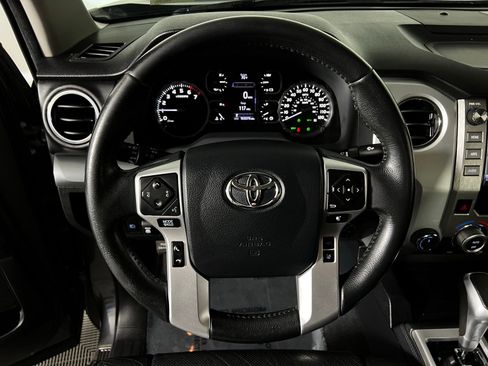 Used 2019 Toyota Tundra Platinum image 16