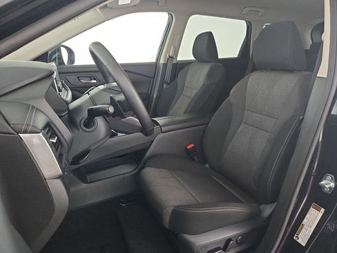 Used 2025 Nissan Rogue SV FWD image 24