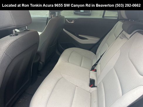 Used 2022 Hyundai Ioniq SE image 10