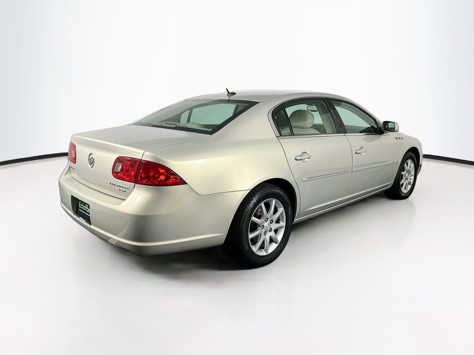 Used 2008 Buick Lucerne CXL w/ Luxury Package FWD image 9