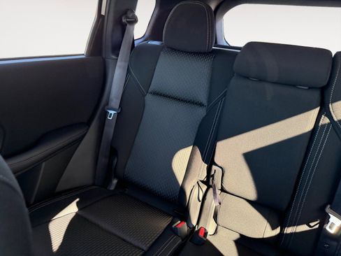 New 2026 Mitsubishi Outlander ES image 13