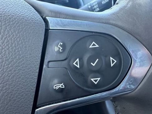 Used 2018 Chevrolet Traverse LT image 8