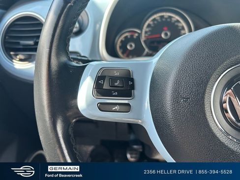 Used 2013 Volkswagen Beetle TDI FWD image 21