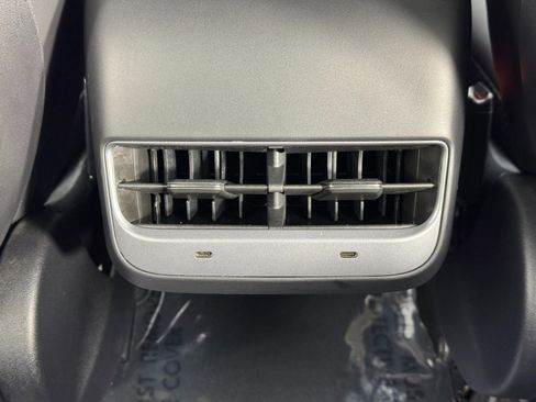 Used 2022 Tesla Model 3 Performance image 34