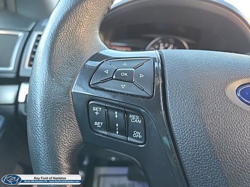 Used 2019 Ford Explorer XLT w/ Equipment Group 202A AWD/4WD image 27