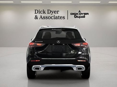 Used 2026 Mercedes-Benz GLA 250 image 20